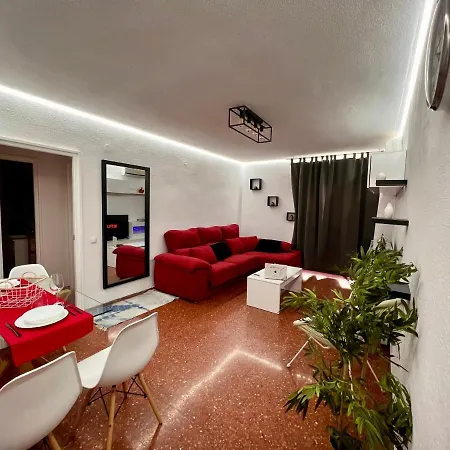 Amplio Familiar Con Parking Privado En Pleno Centro De Διαμέρισμα
